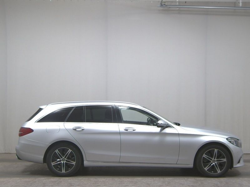 Silber Gebraucht 2020 Mercedes C220 Avantgarde Kombi | 16.250 € (Guter Preis) - Bild 1/4