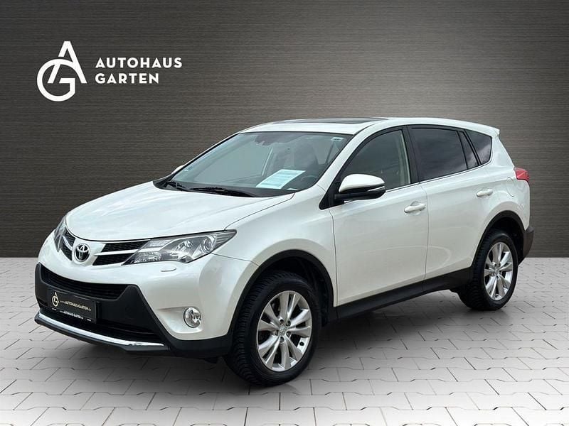 Weiß Gebraucht 2013 Toyota RAV4 Executive SUV | 11.950 € (Fairer Preis) - Bild 1/4
