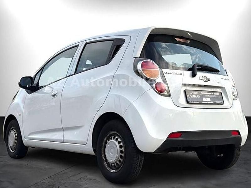 Second-hand Chevrolet Spark 68 CP (50 kW) 2012 Other Hatchback