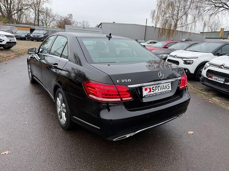 Gebraucht Mercedes E350 Avantgarde 306 PS (225 kW) 2013 Schwarz Limousine