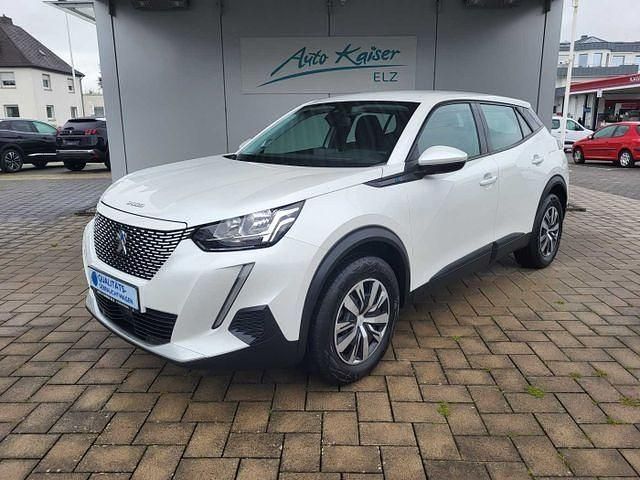 Weiß (metallic) Gebraucht 2021 Peugeot e-2008 Active SUV | 16.990 € (Fairer Preis) - Bild 1/4