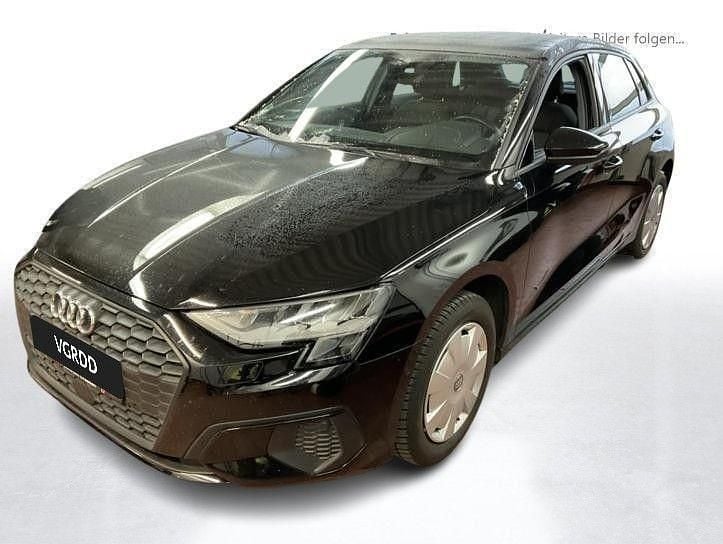 Gebraucht Audi A3 110 PS (80 kW) 2023 Schwarz Limousine