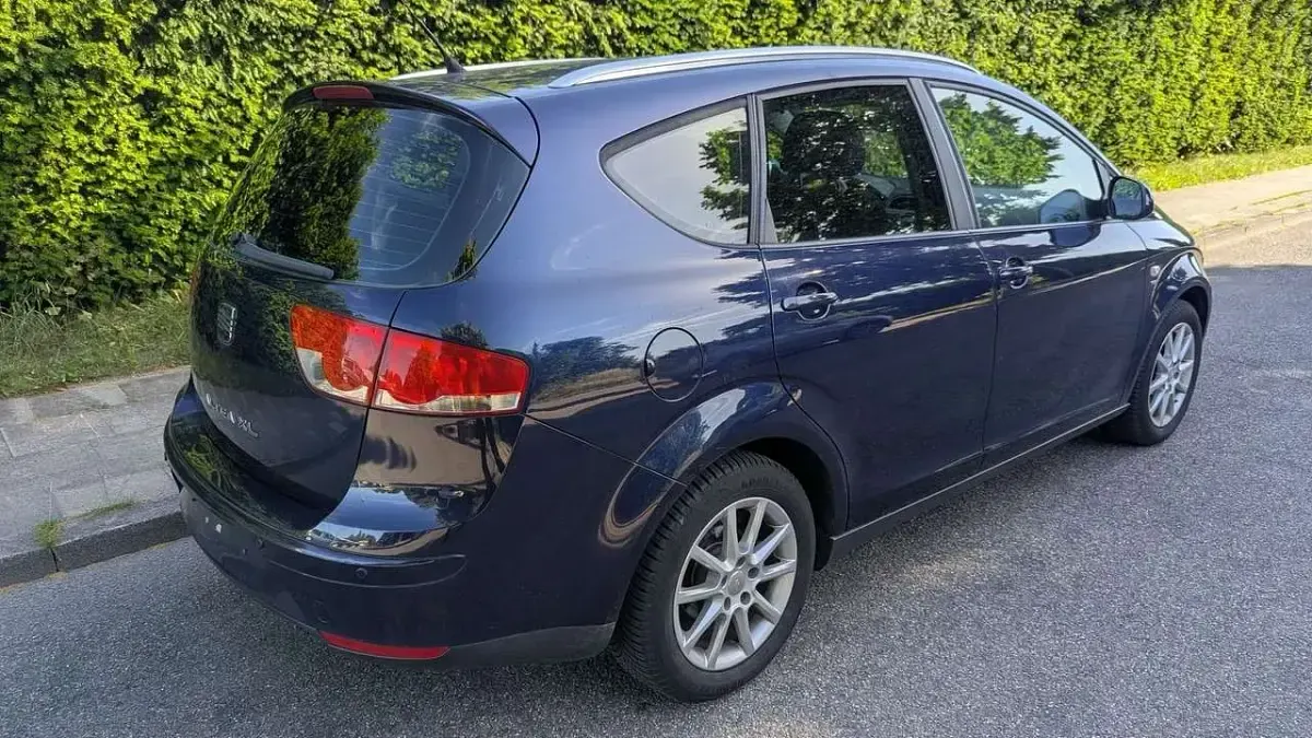 Gebraucht Seat Altea XL Stylance 125 PS (91 kW) 2008 Blau Van / Kleinbus