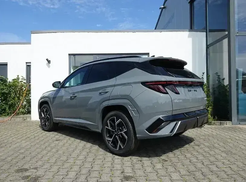 Neu Hyundai Tucson N Line 239 PS (175 kW) 2026 Rot SUV