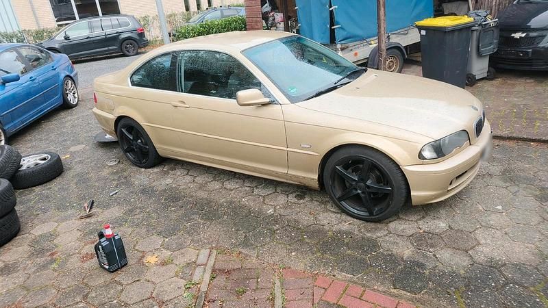 Gebraucht BMW 320 150 PS (110 kW) 1999 Gelb Coupé