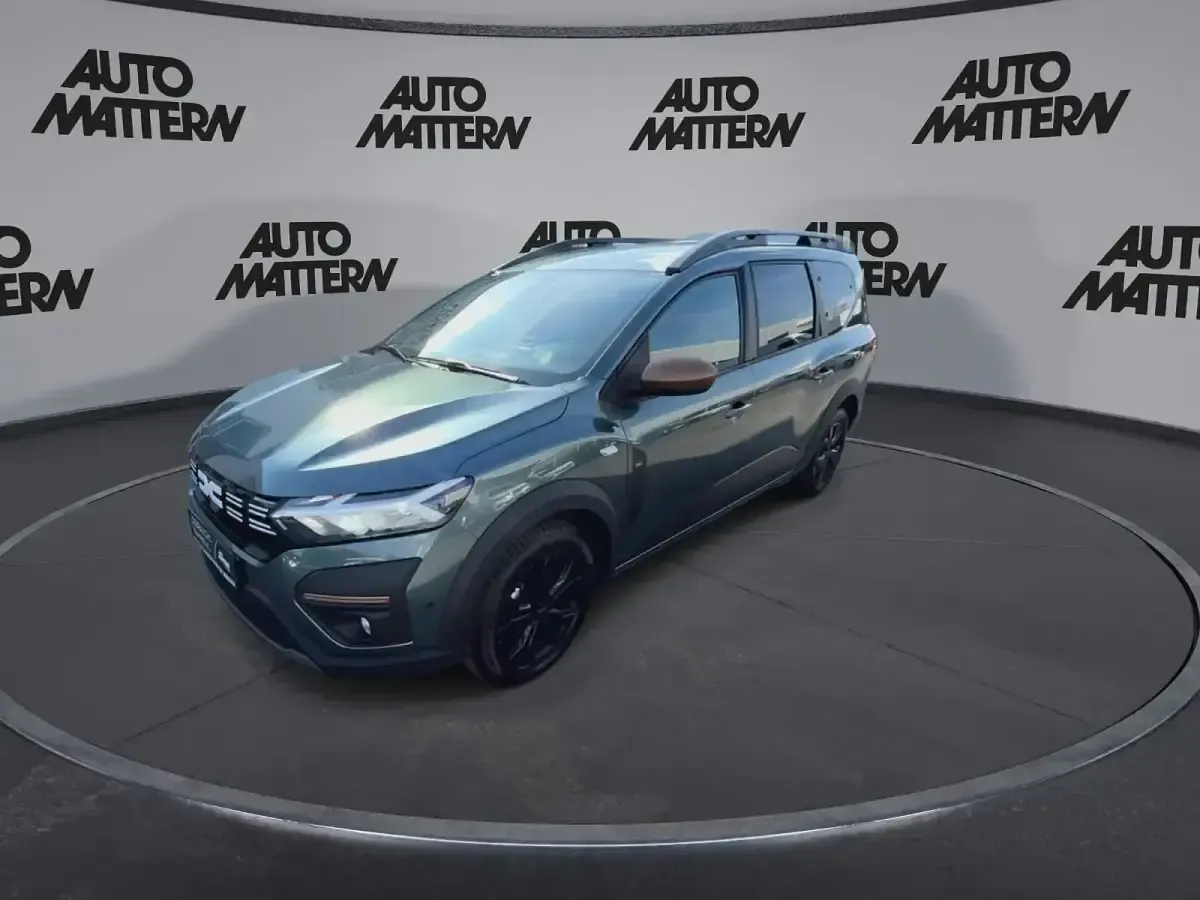Gebraucht Dacia Jogger Extreme 101 PS (74 kW) 2024 Grün Van / Kleinbus