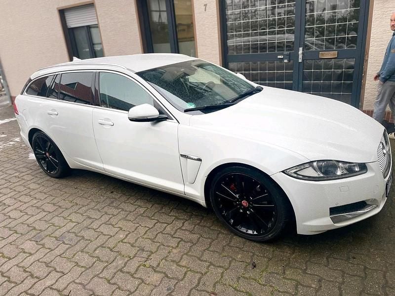 Gebraucht Jaguar XF 200 PS (147 kW) 2015 Weiß Kombi