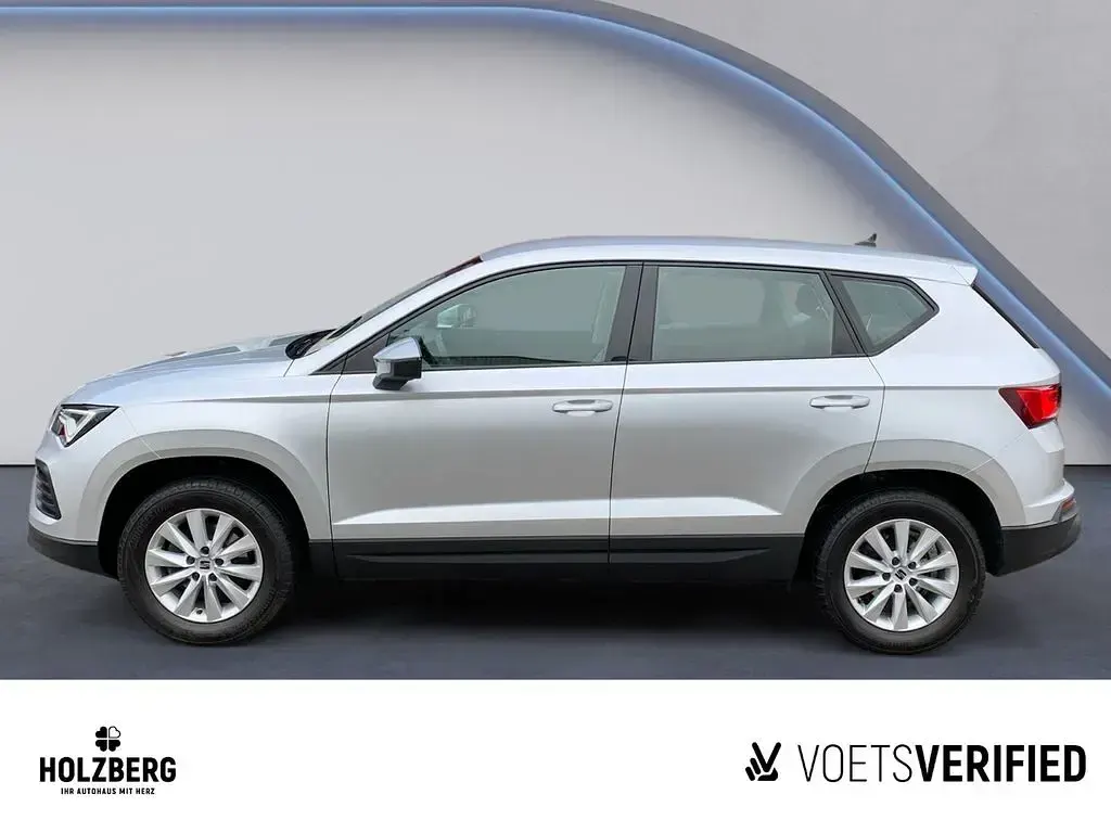 Usado Seat Ateca Reference 116 CV (85 kW) 2023 Plateado SUV