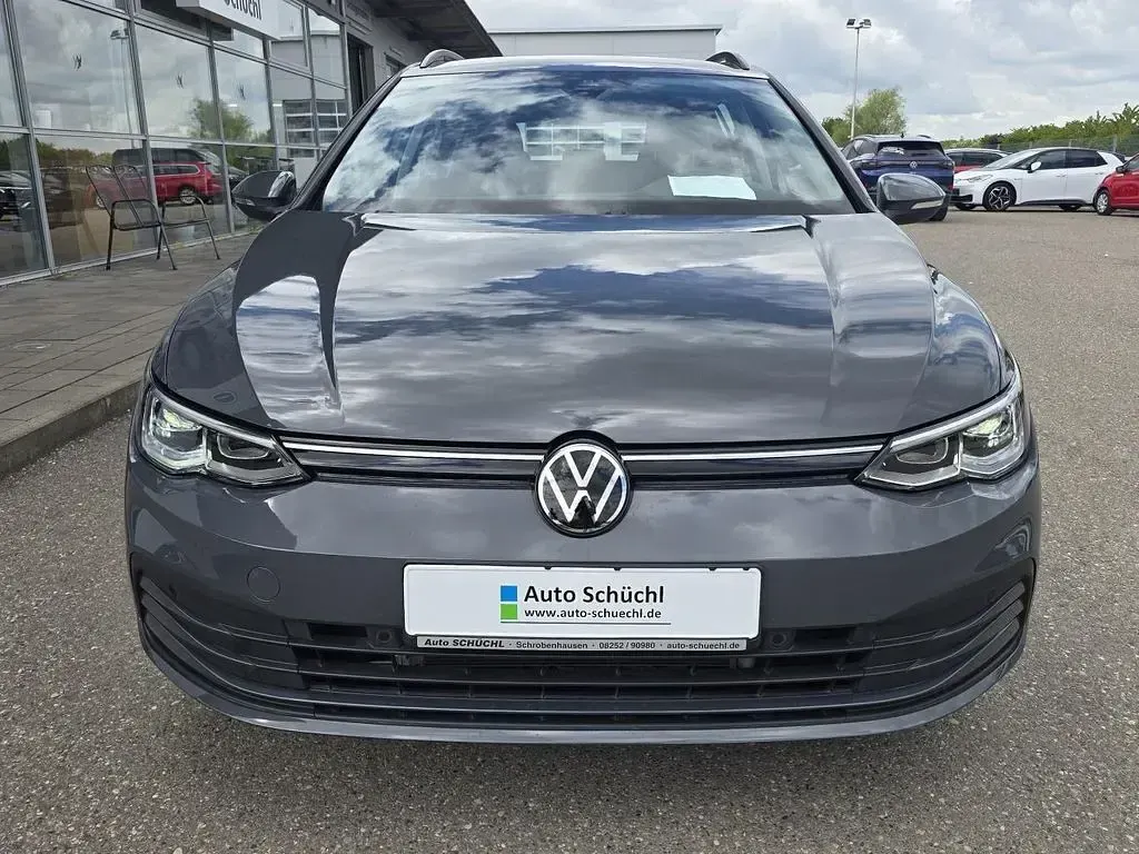 Gebraucht VW Golf VIII Active 131 PS (96 kW) 2023 Grau Kombi