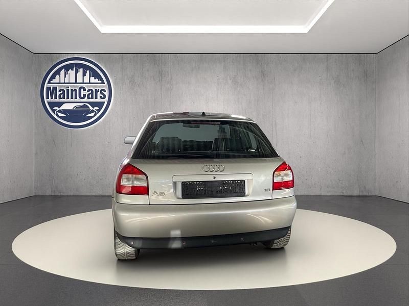 Gebraucht Audi A3 Attraction 102 PS (75 kW) 2001 Silber Kleinwagen