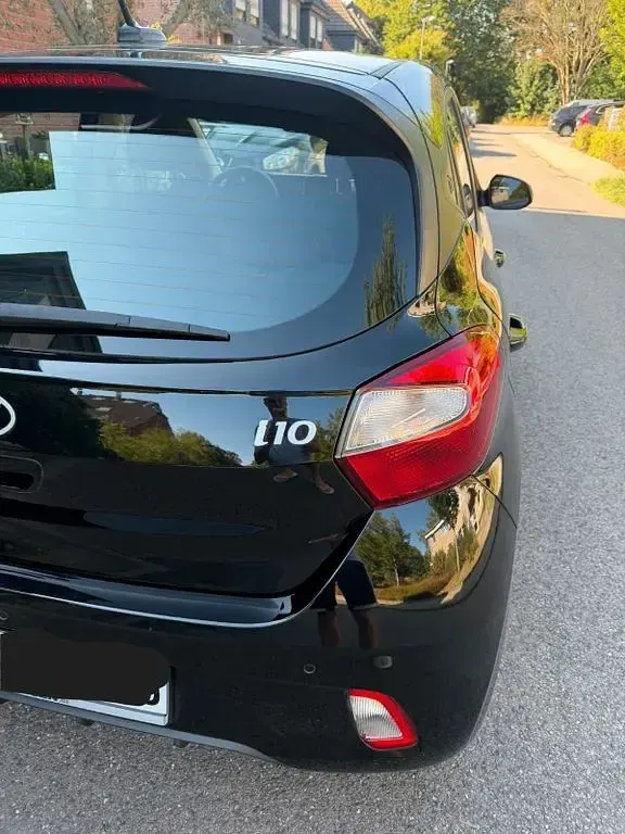 Gebraucht Hyundai i10 Select 63 PS (46 kW) 2025 Schwarz Kleinwagen