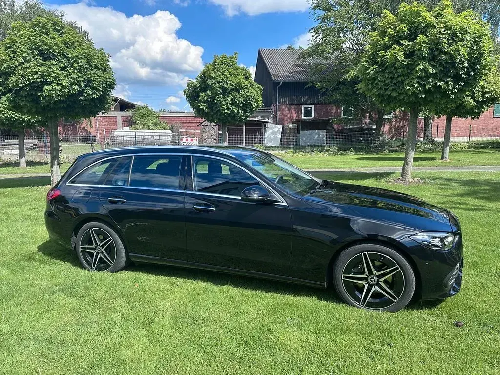 Gebraucht Mercedes C180 Advanced 170 PS (125 kW) 2024 Schwarz Limousine