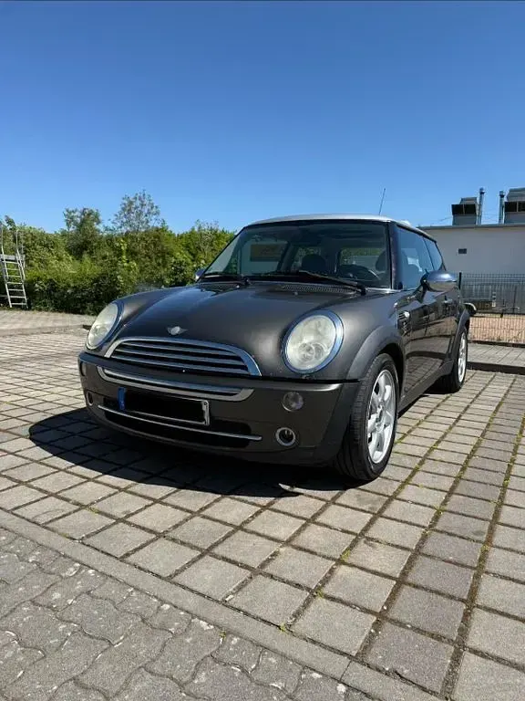 Used Mini Cooper 116 HP (85 kW) 2006 Grey Hatchback