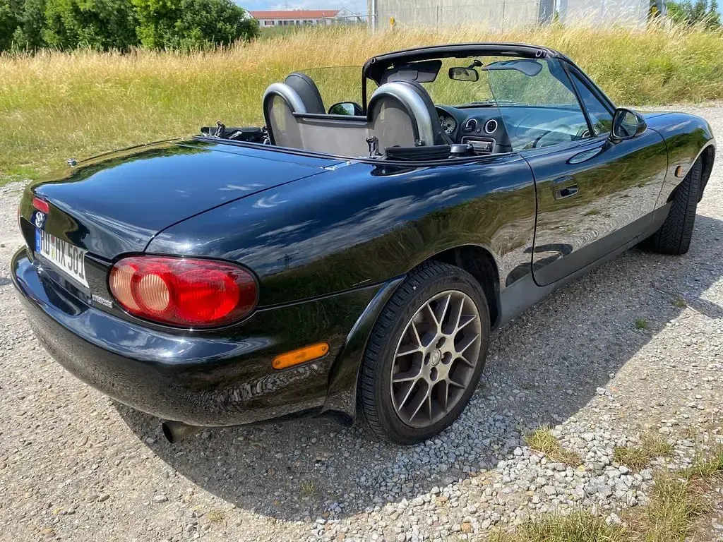 Gebraucht Mazda MX5 110 PS (80 kW) 2004 Schwarz Cabrio