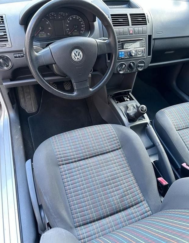 Gebraucht VW Polo 68 PS (50 kW) 2008 Silber Kleinwagen