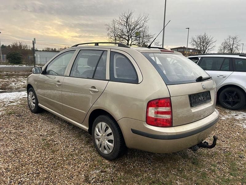 Gebraucht Skoda Fabia Cool Edition 64 PS (47 kW) 2005 Beige Kombi