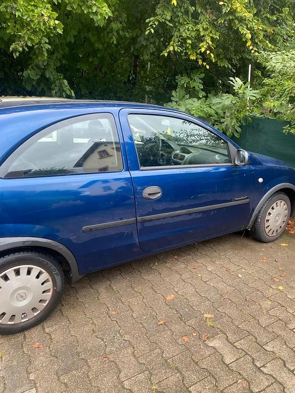 Blau Gebraucht 2004 Opel Corsa Kleinwagen | 500 € (Superpreis) - Bild 1/4