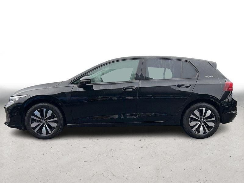Gebraucht VW Golf Goal 116 PS (85 kW) 2025 Schwarz Limousine