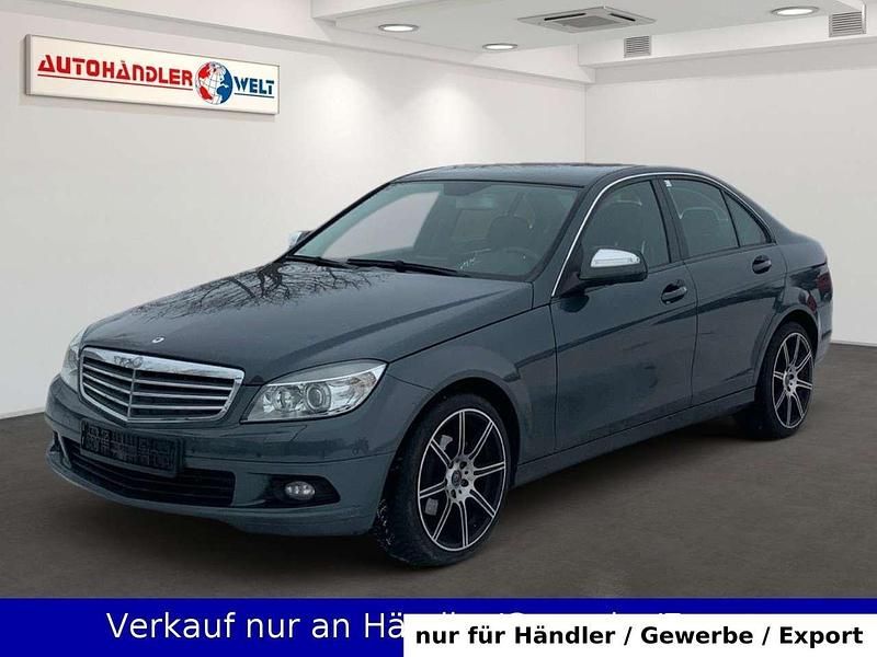 Grau Gebraucht 2008 Mercedes C200 Classic Limousine | 3.999 € (Superpreis) - Bild 1/3
