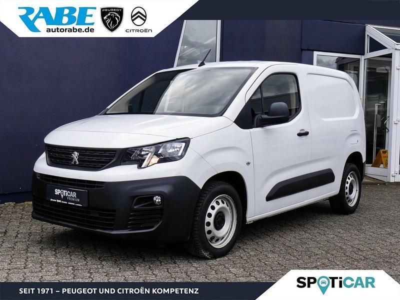 Gebraucht Peugeot Partner Premium 99 PS (72 kW) 2019 Schneeweiß Van / Kleinbus