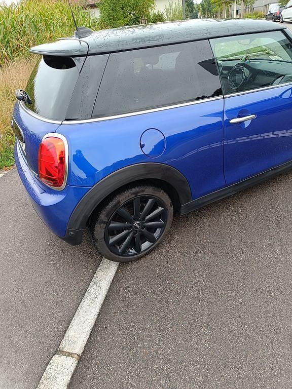 Gebraucht Mini Cooper Chili 136 PS (100 kW) 2020 Blau Kleinwagen