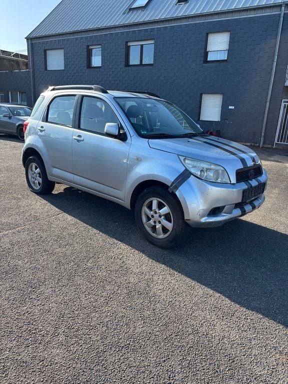 Gebraucht Daihatsu Terios 105 PS (77 kW) 2008 Silber SUV
