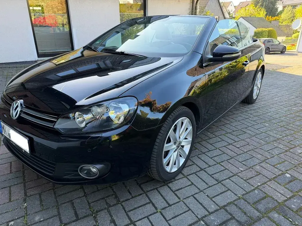 Gebraucht VW Golf 105 PS (77 kW) 2011 Schwarz Cabrio