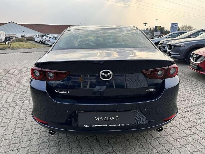 Gebraucht Mazda 3 Center-Line 140 PS (102 kW) 2025 Deep crystal blue Limousine
