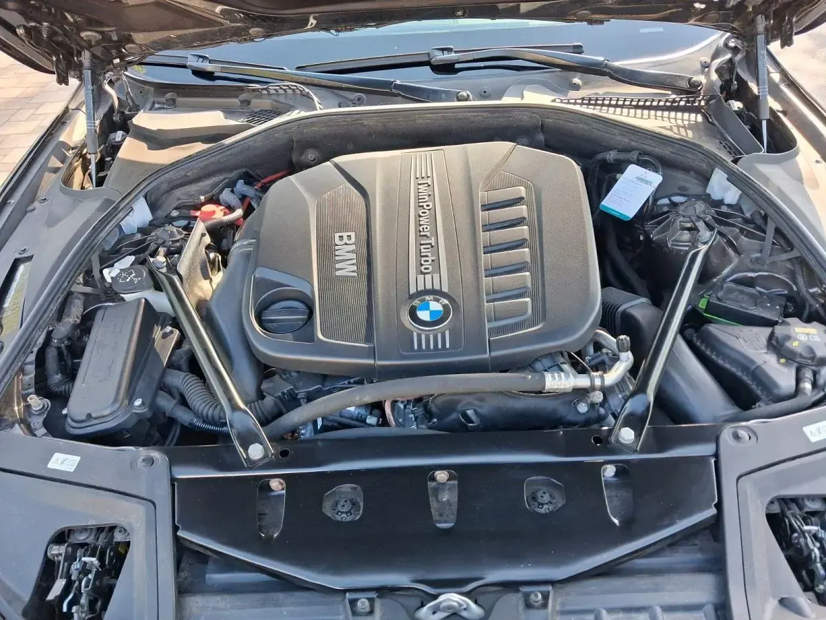 Używany BMW 530 258 KM (189 kW) 2016 Brązowy Kombi
