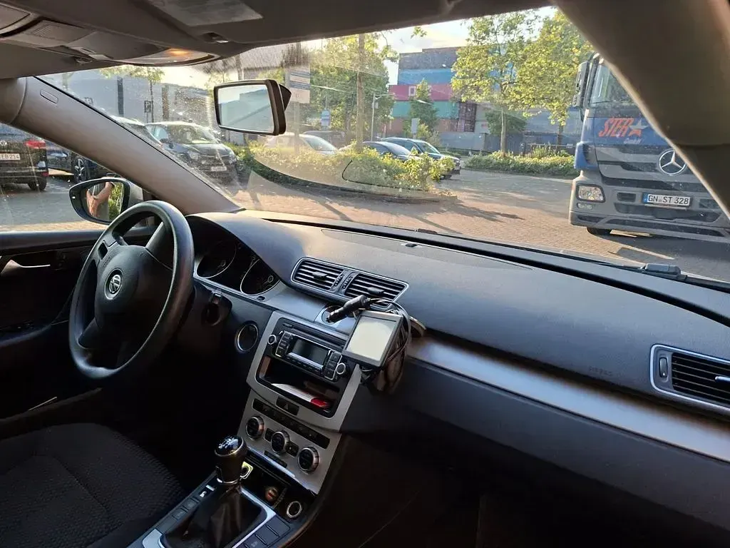 Gebraucht VW Passat Trendline 140 PS (102 kW) 2014 Silber Kombi