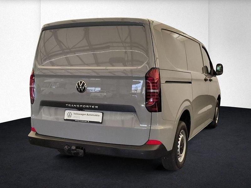 Neu VW Transporter 110 PS (80 kW) 2026 Grau Van