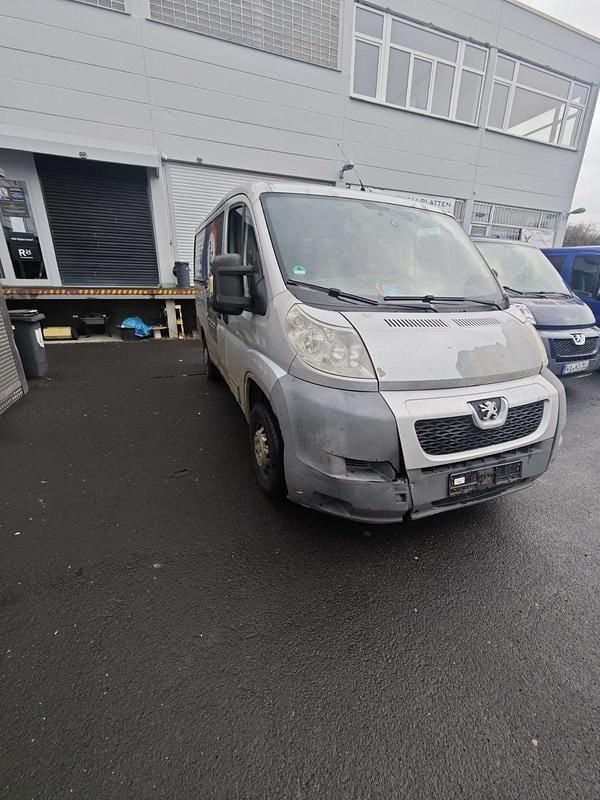 Gebraucht Peugeot Boxer 100 PS (73 kW) 2007 Silber Van