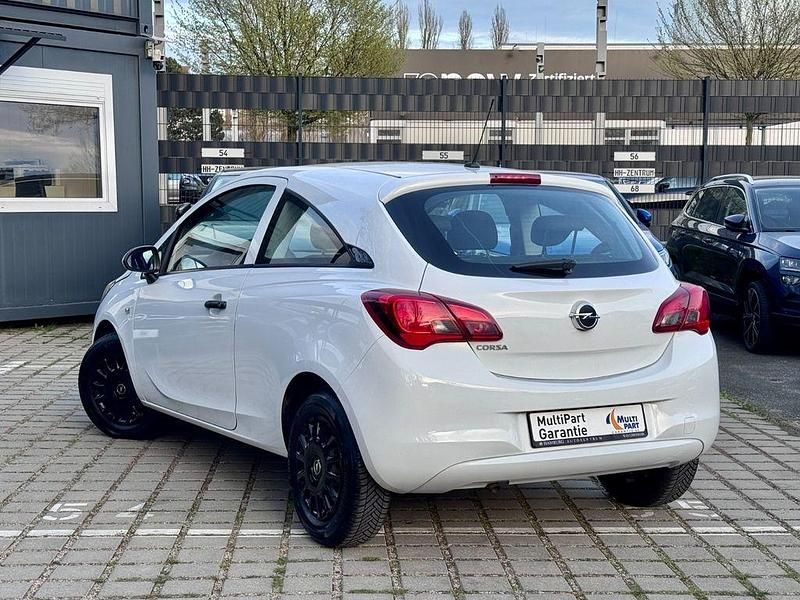 Używany Opel Corsa Selection 69 KM (50 kW) 2017 Biały Hatchback