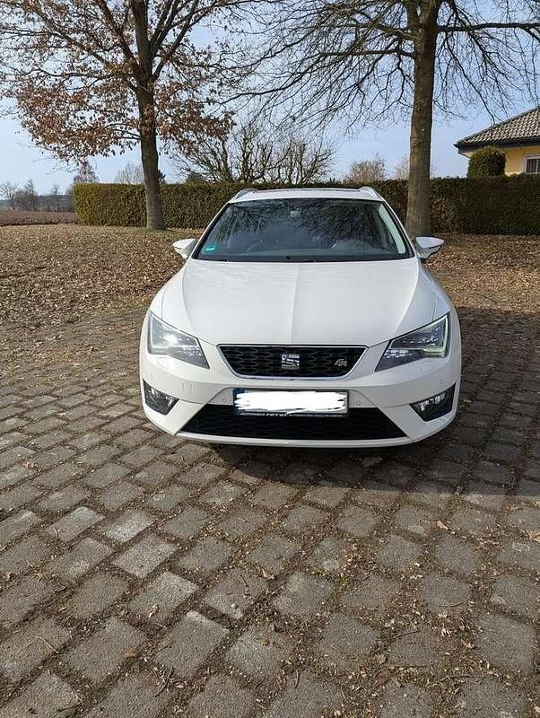 Gebraucht Seat Leon FR 125 PS (91 kW) 2016 Weiß Kombi