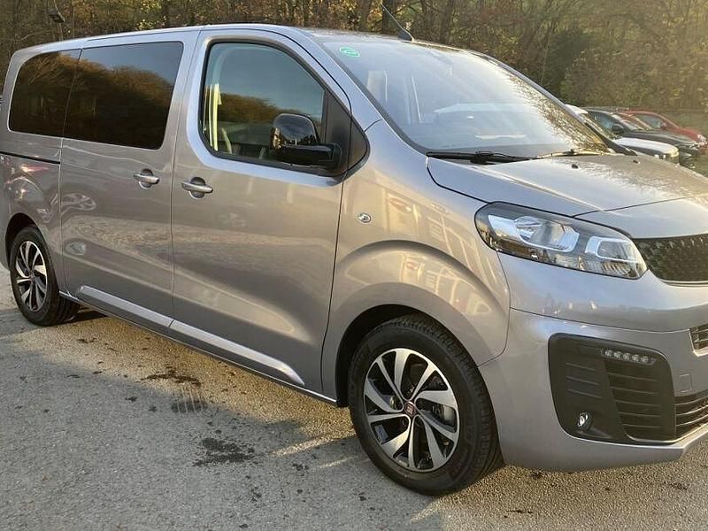 Gebraucht Fiat E-Ulysse 100 kW (136 PS) 2022 Grau Van / Kleinbus