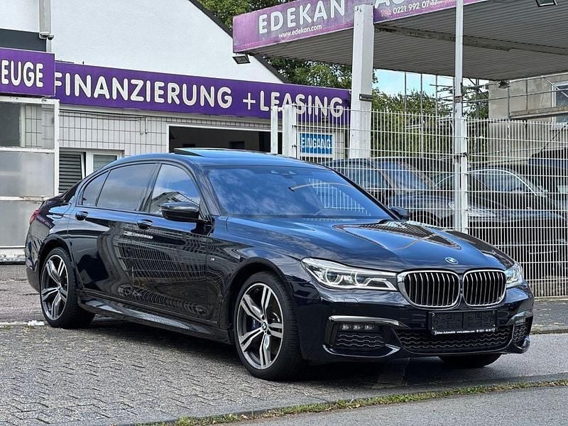Schwarz Gebraucht 2018 BMW 740 M Sport Limousine | 37.900 € (Fairer Preis) - Bild 1/4