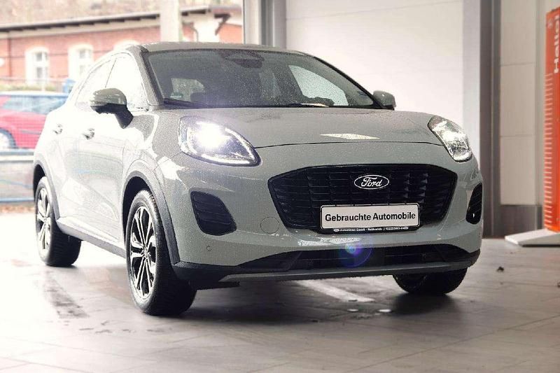 Gebraucht Ford Puma Titanium 155 PS (114 kW) 2025 Cactus gray SUV