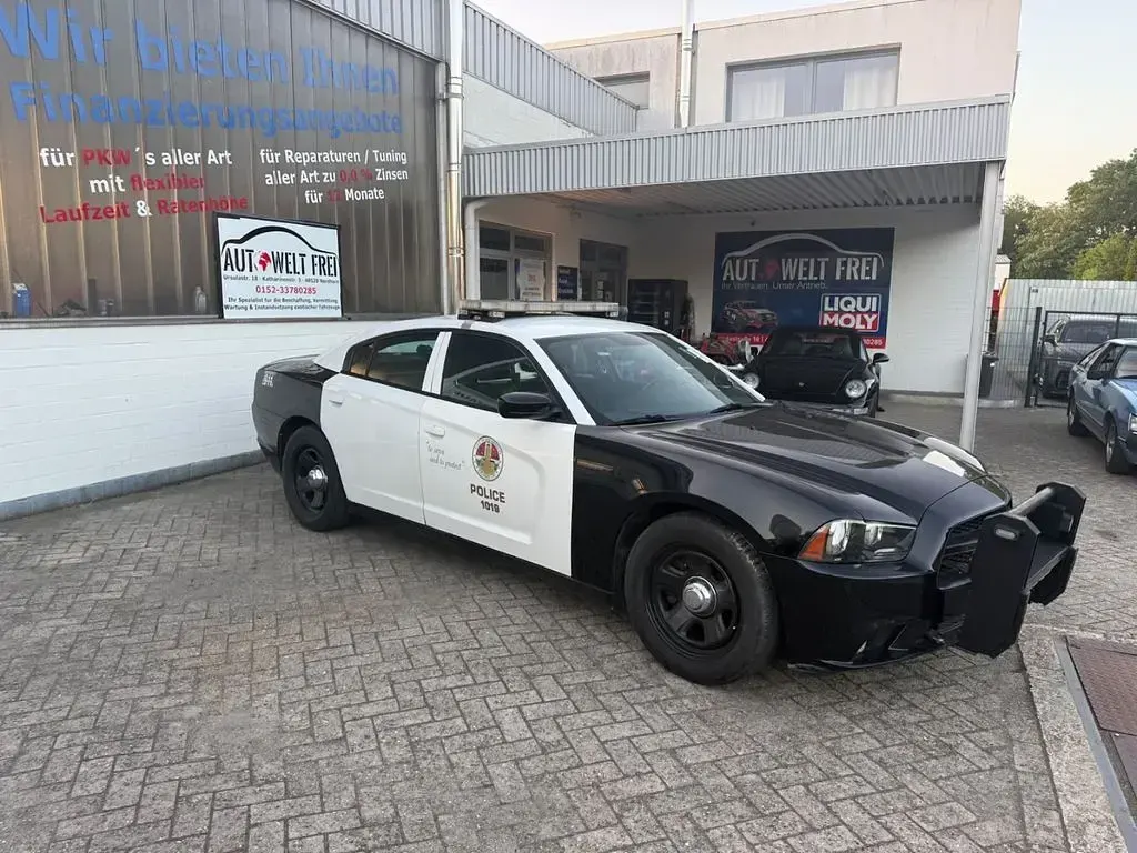 Gebraucht Dodge Charger 370 PS (272 kW) 2012 Original police car Limousine