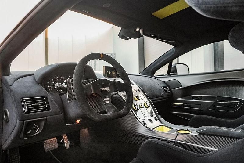 Gebraucht Aston Martin Vantage 510 PS (375 kW) 2017 Grau Coupé