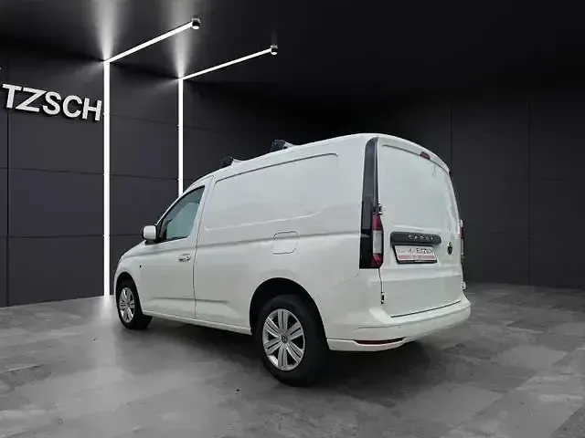 Gebraucht VW Caddy 114 PS (83 kW) 2022 Candyweiß Van / Kleinbus