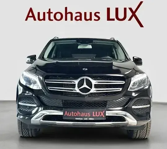 Gebraucht Mercedes GLE350 258 PS (189 kW) 2017 Obsidianschwarz  metalliclack SUV
