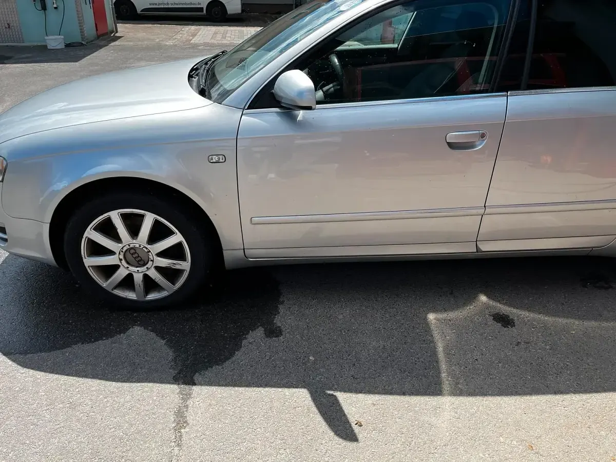 Gebraucht Audi A4 163 PS (119 kW) 2005 Silber Limousine