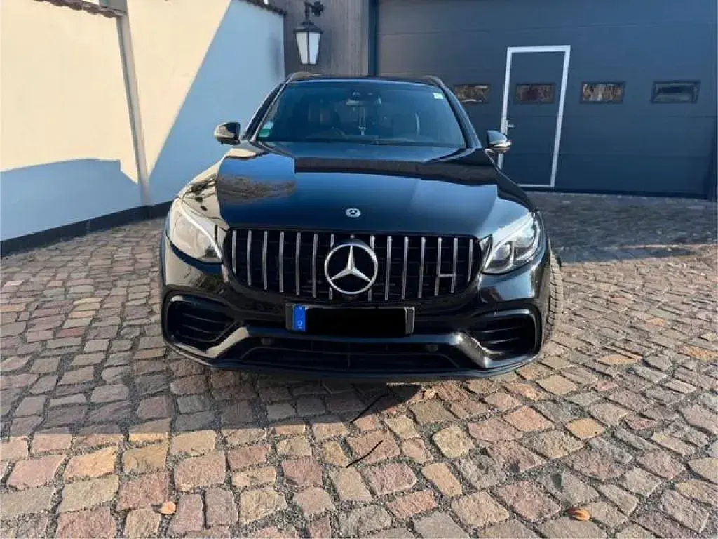 Gebraucht Mercedes GLC63 AMG AMG 510 PS (375 kW) 2018 Schwarz/baltic black SUV