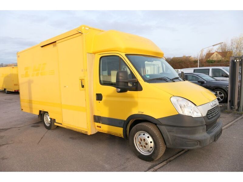 Gebraucht Iveco Daily 106 PS (77 kW) 2012 Gelb (metallic) Van