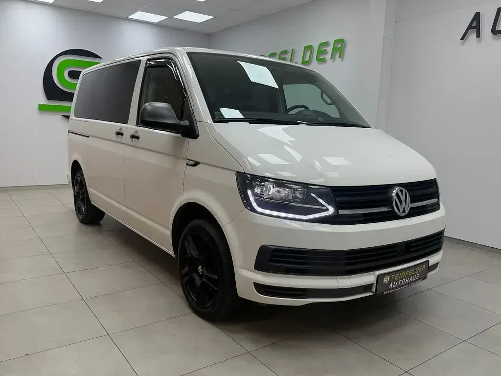 Second-hand VW T6 150 CP (110 kW) 2018 Alb Van