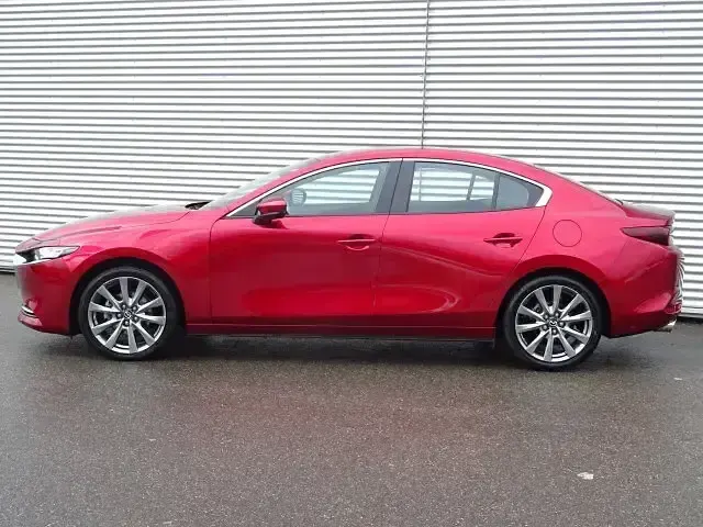 Gebraucht Mazda 3 179 PS (131 kW) 2022 Soul red crystal Limousine