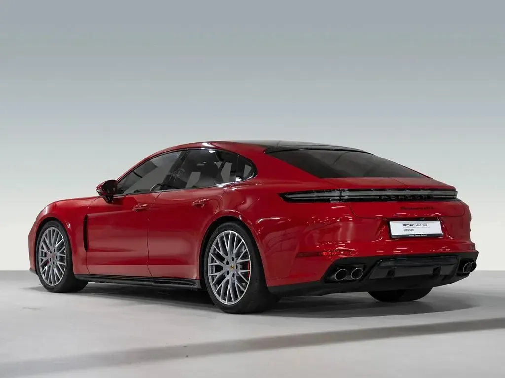 Gebraucht Porsche Panamera GTS Sport 500 PS (367 kW) 2025 Rot Kleinwagen