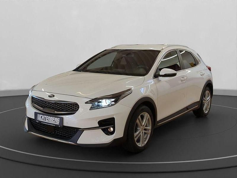 Gebraucht Kia XCeed Xdition 140 PS (102 kW) 2020 Weiß SUV