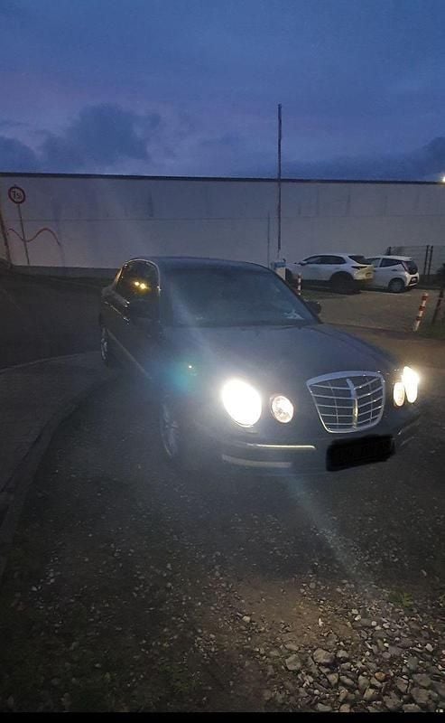 Gebraucht Kia Opirus EX 203 PS (149 kW) 2005 Schwarz Limousine