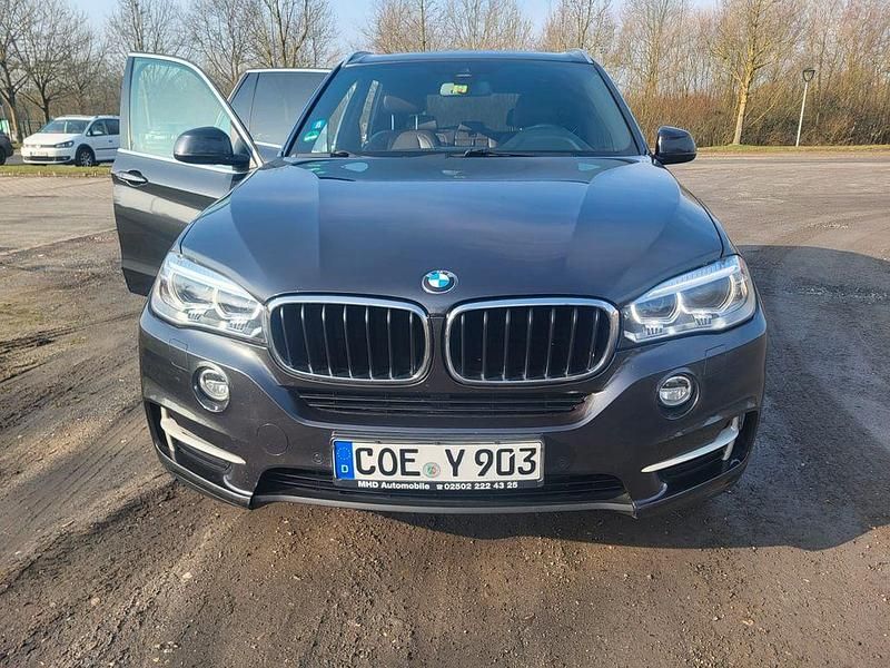 Gebraucht BMW X5 Sport Line 258 PS (189 kW) 2015 Grau SUV